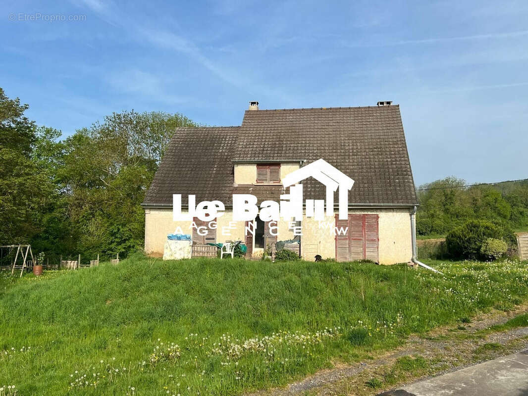 Maison à AUVERS-SUR-OISE