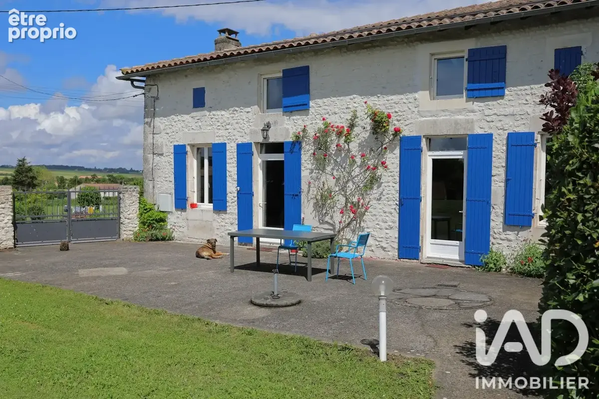 Photo 1 - Maison à REAUX