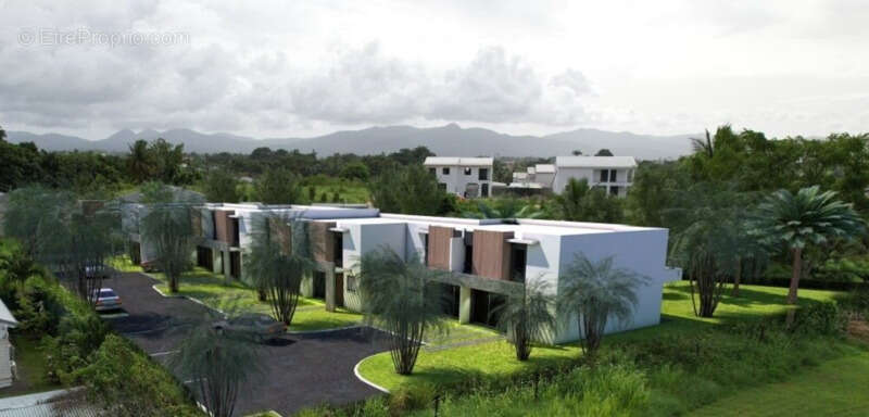 Maison à BAIE-MAHAULT