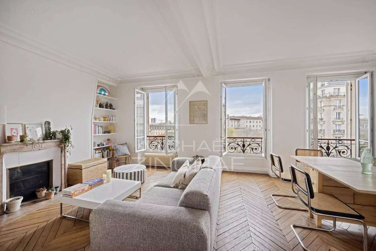 Appartement à PARIS-5E