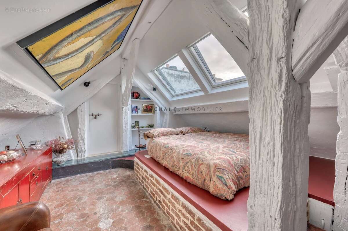 Appartement à PARIS-10E