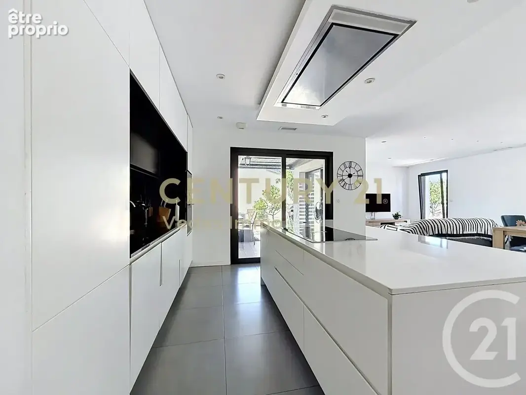 Maison 117 m² à Gigean  - photo 5