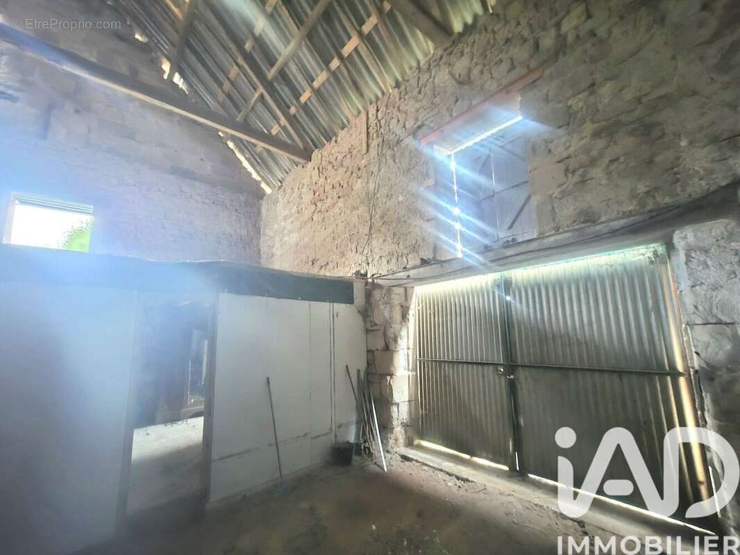 Photo 9 - Maison à BRIGNAC-LA-PLAINE