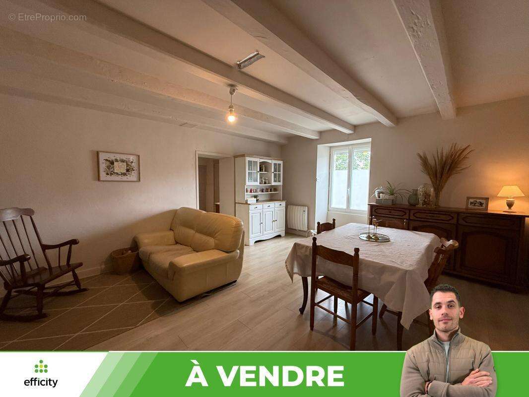 Maison à MASSOGNES