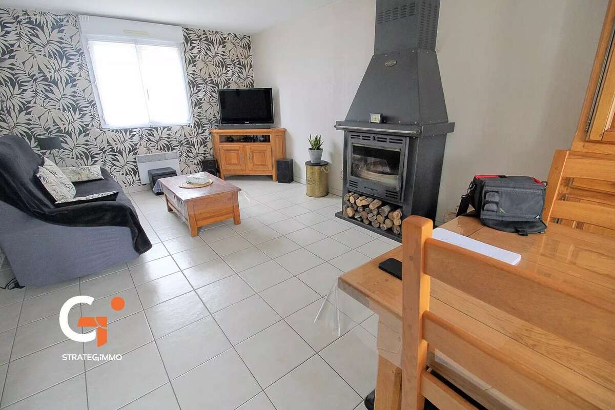 Maison à LONGUEVILLE-SUR-SCIE