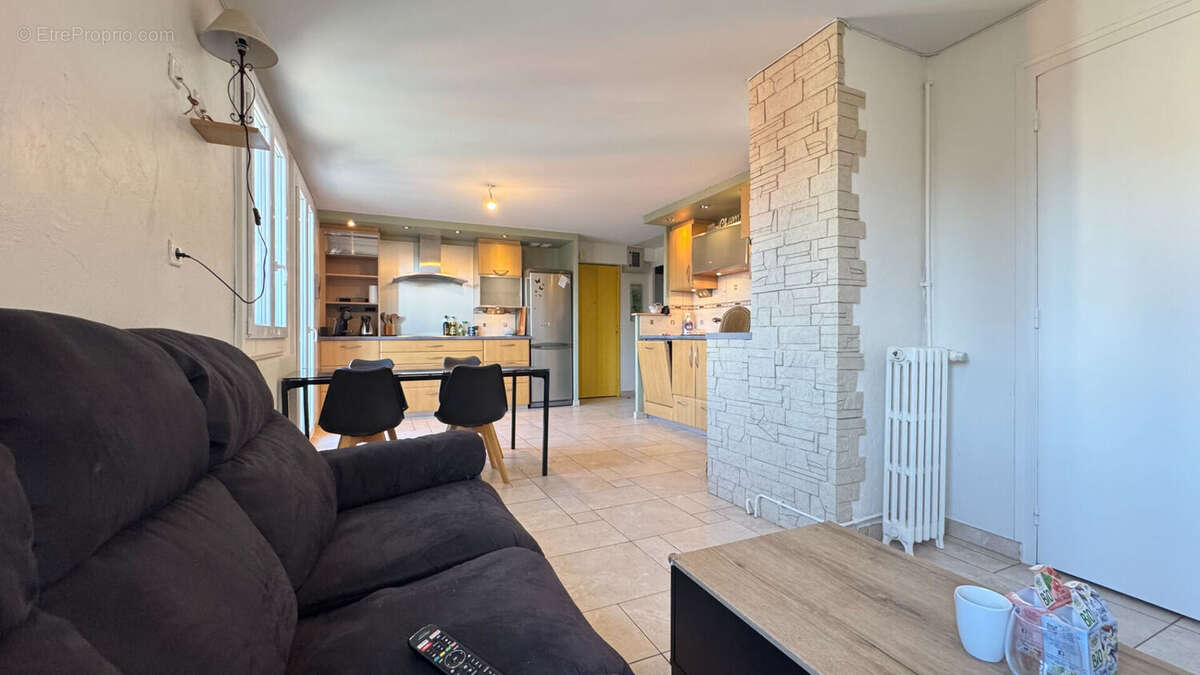 Appartement à JARVILLE-LA-MALGRANGE