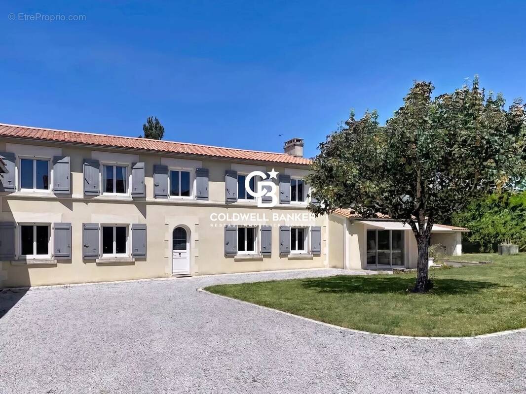 Maison à SAINTE-LHEURINE