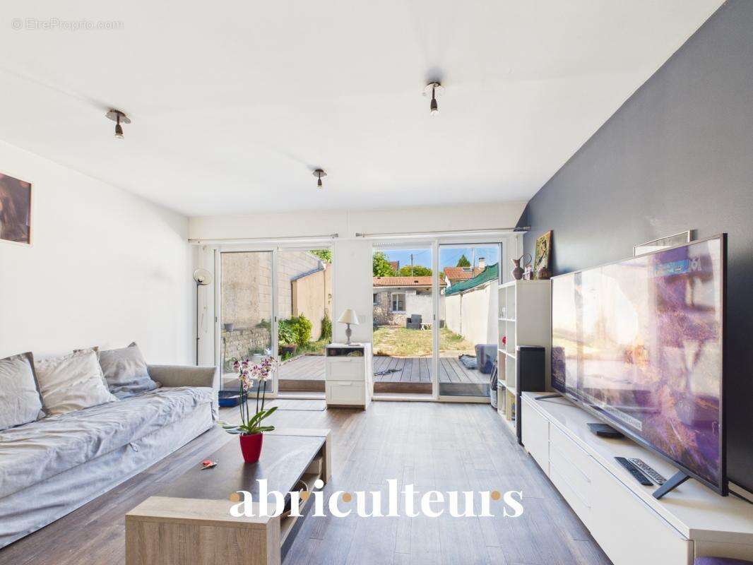 Maison de 6 pièces 140 m² en secteur résidentiel en vente à Argenteuil (95100) - photo 6