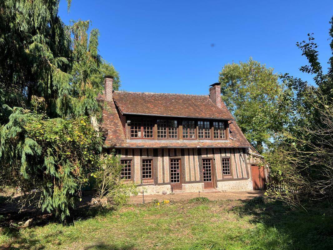 Maison à SAINT-AGIL