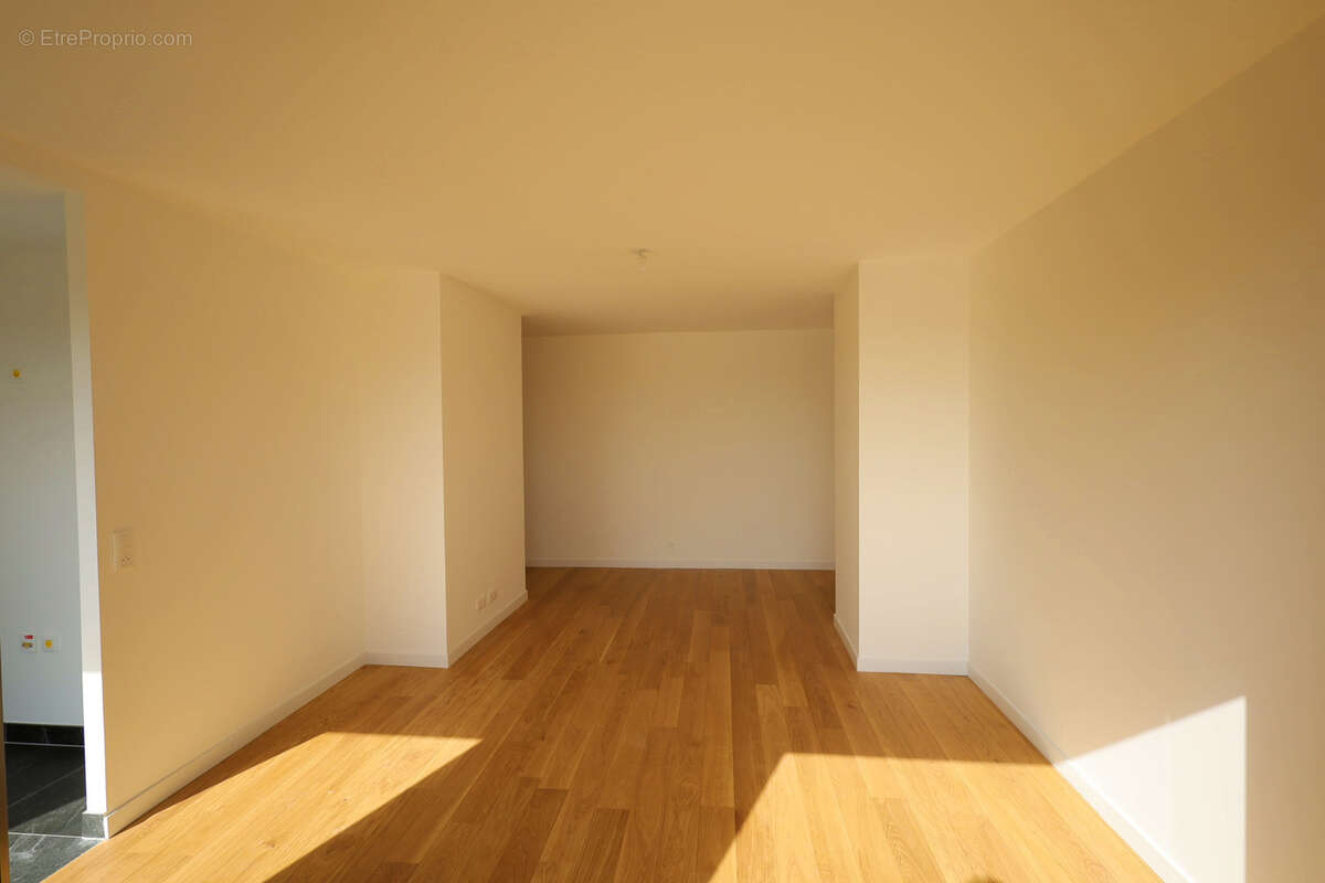 Appartement à LE PLESSIS-ROBINSON