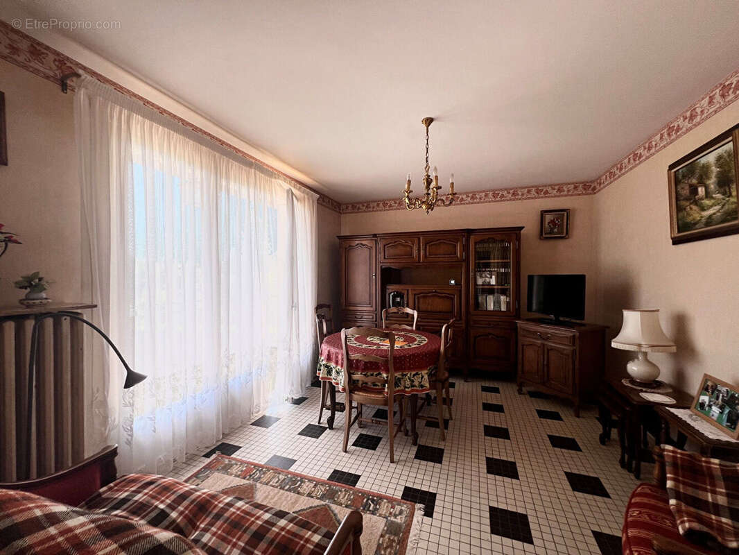 Maison à VOUVRAY