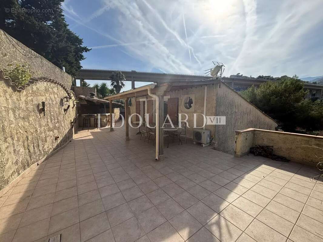 Maison à MENTON