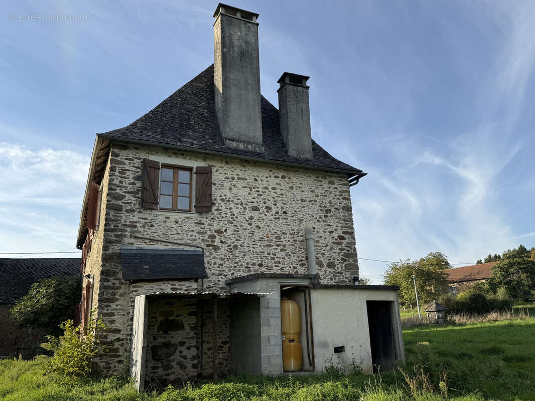 Maison à PERPEZAC-LE-NOIR