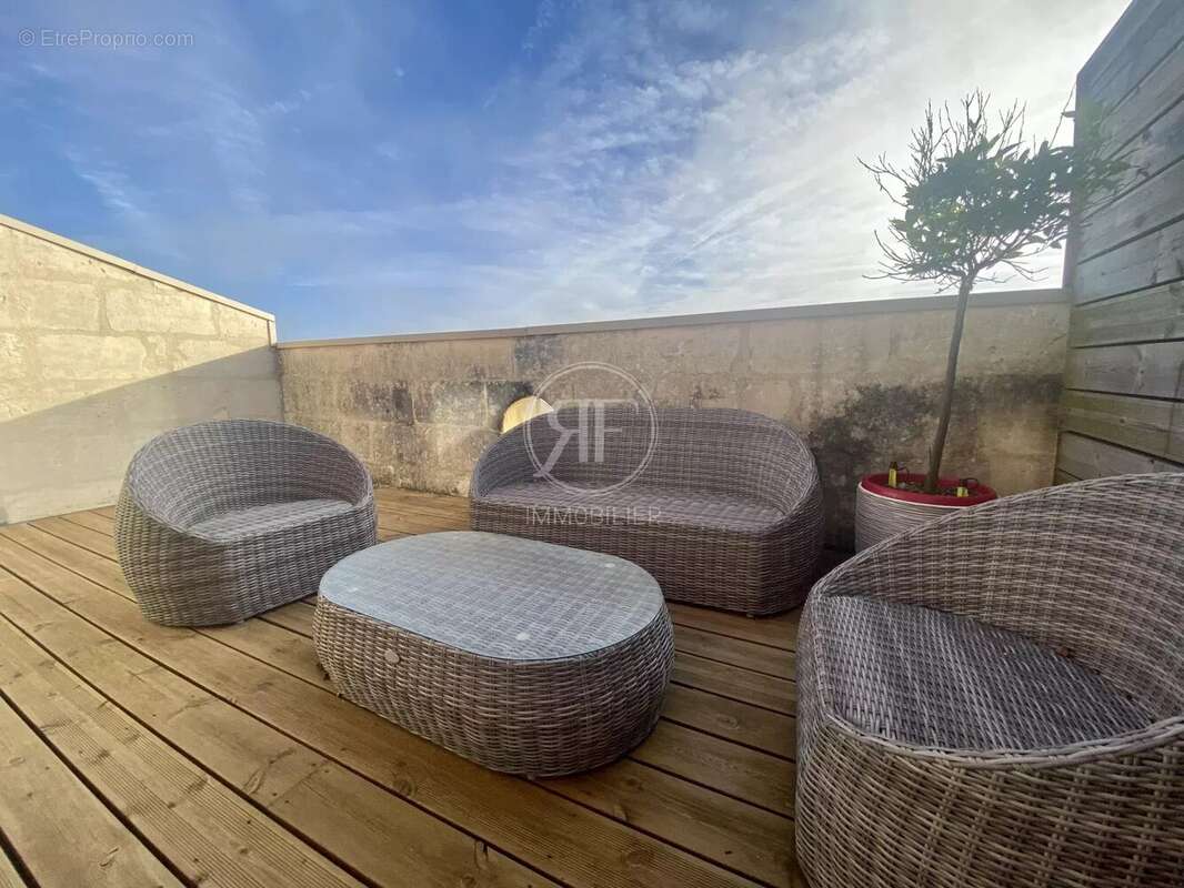 Appartement à VAYRES