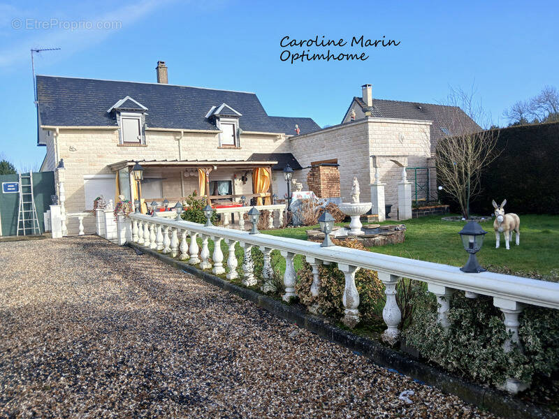 Maison à SAINT-OUEN-DE-THOUBERVILLE