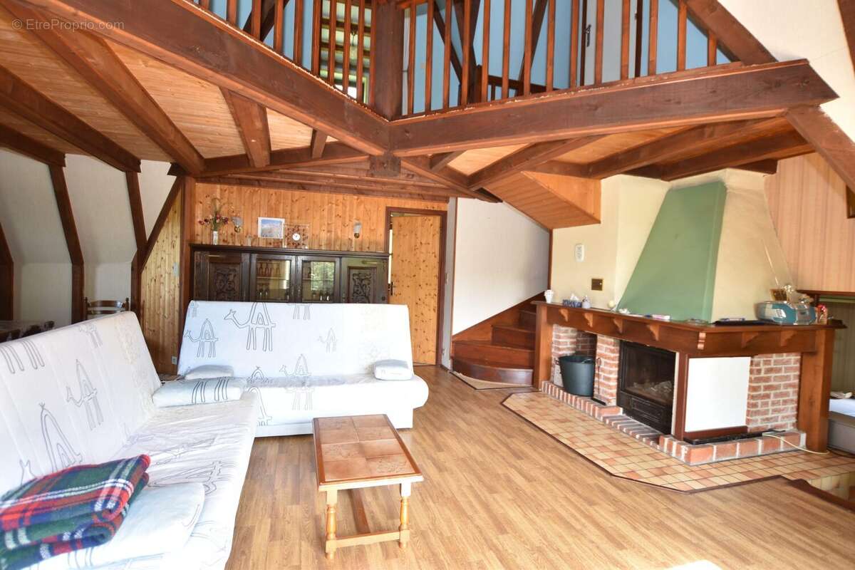 Maison à SAINT-PROJET-DE-SALERS