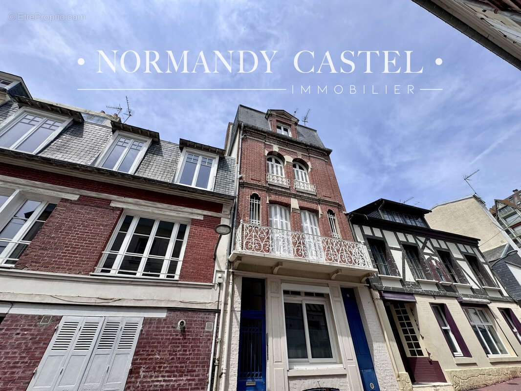 Appartement à TROUVILLE-SUR-MER