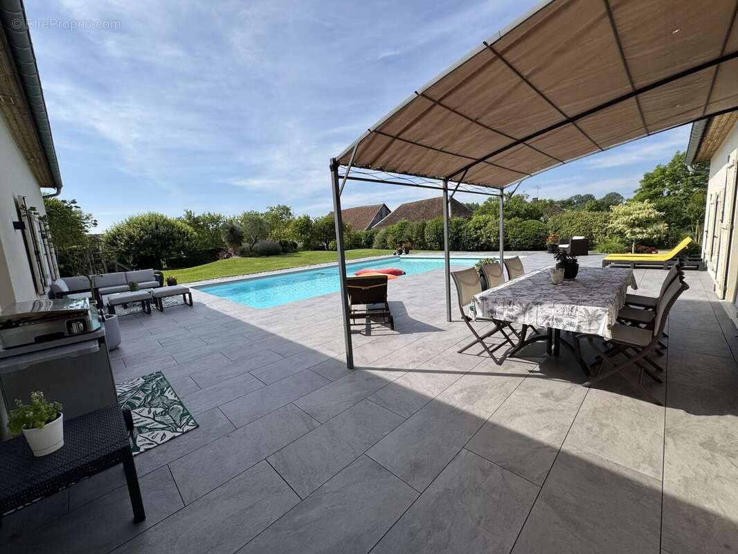Maison 308 m² à Troyes  - photo 5