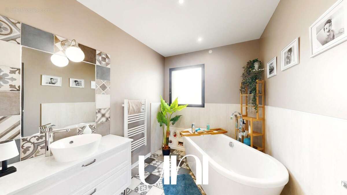 Maison à BIEVILLE-BEUVILLE