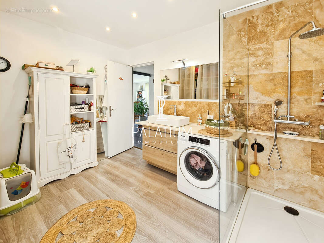 Maison à LA BASTIDONNE