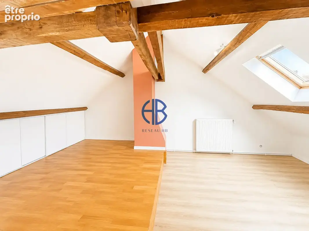 Charmante maison individuelle rénovée de 102,41 m² au coeur du village des Avenières - photo 12