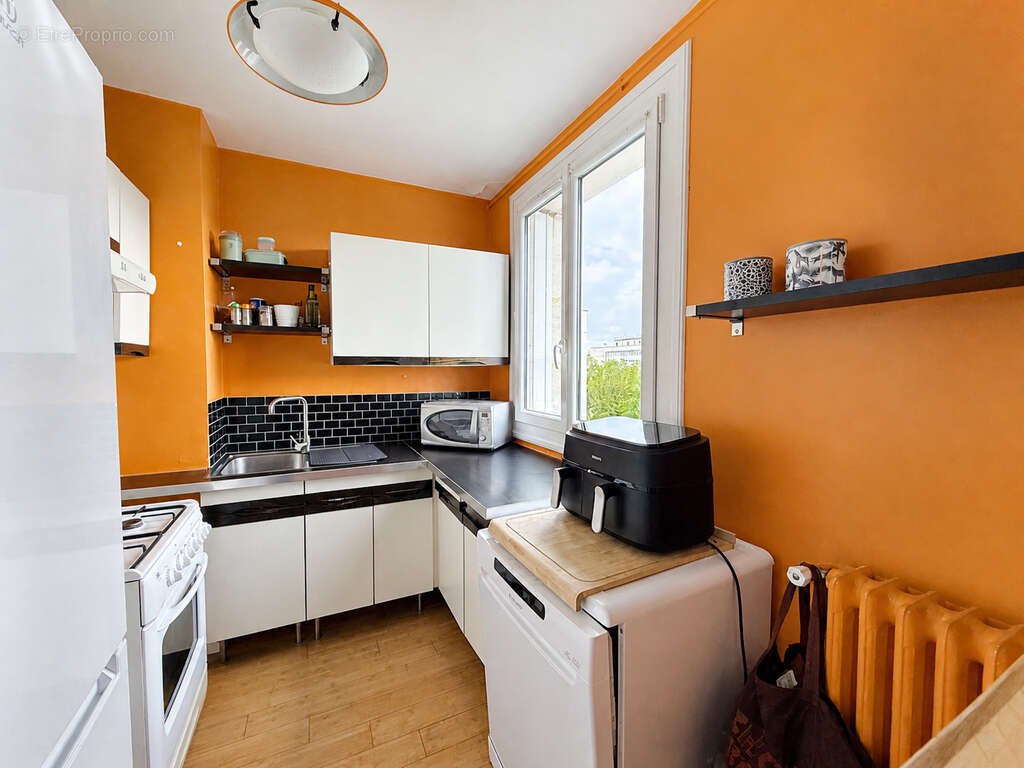 Appartement Chatillon 3 pièces de 54 m² - photo 4