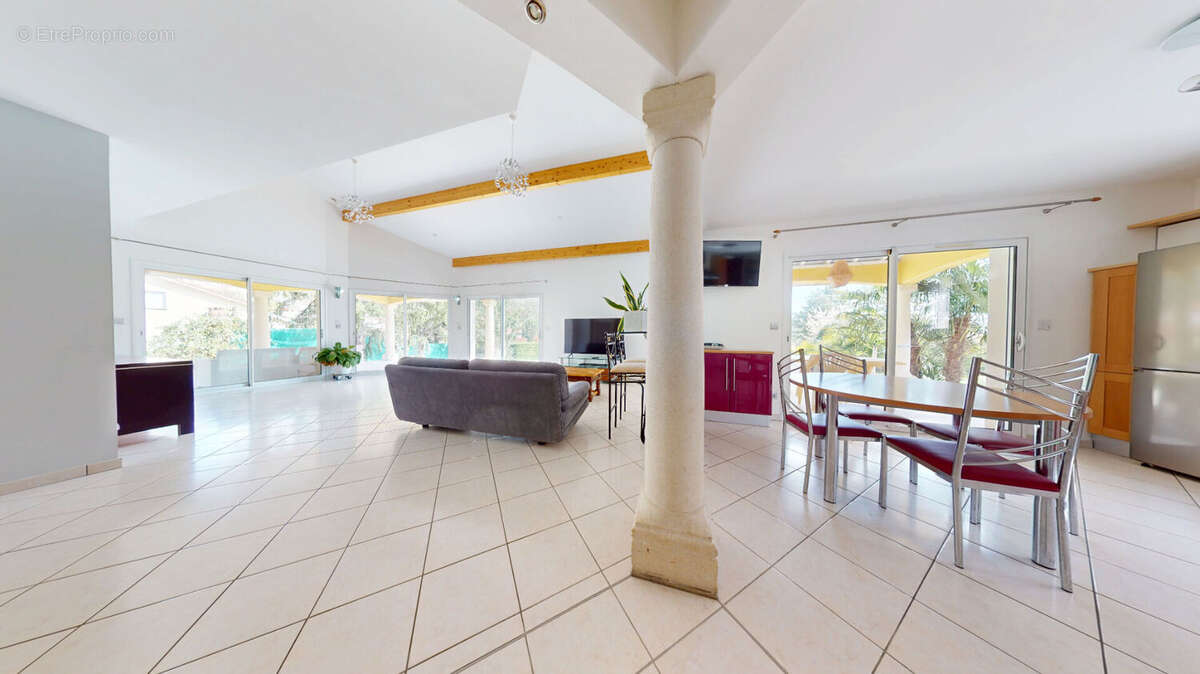 Maison à AMBERIEU-EN-BUGEY