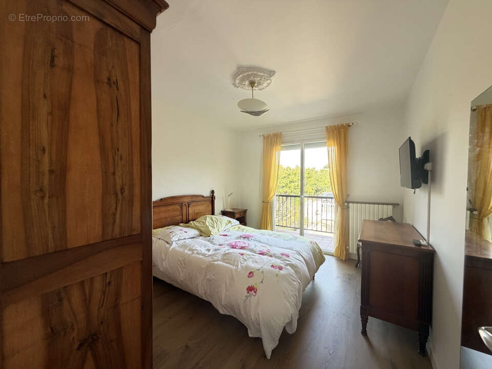 MAISON T5 avec garage (205 M2 de surface utile) et jardin de 544 M2 à Vendre (31270 CUGNAUX) - photo 26