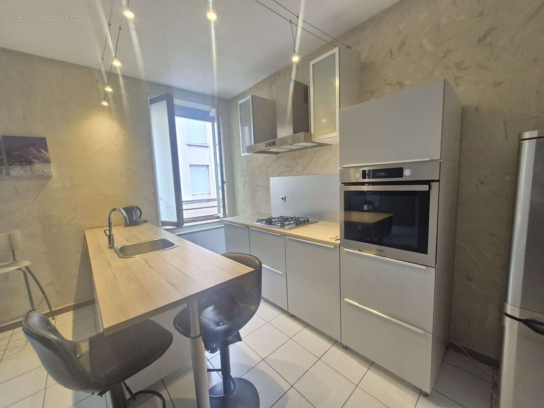 Photo 2 - Appartement à SAINT-ETIENNE