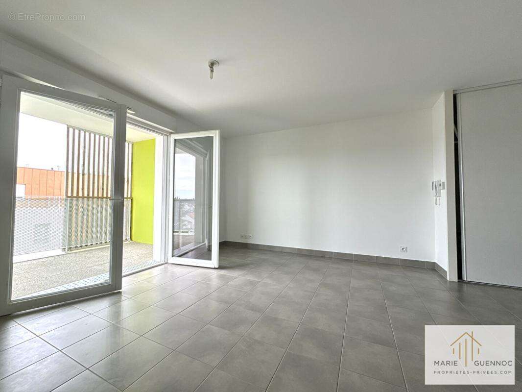 Appartement T2 Vertou Beautour vendu avec cave et parking sécurisé - photo 3
