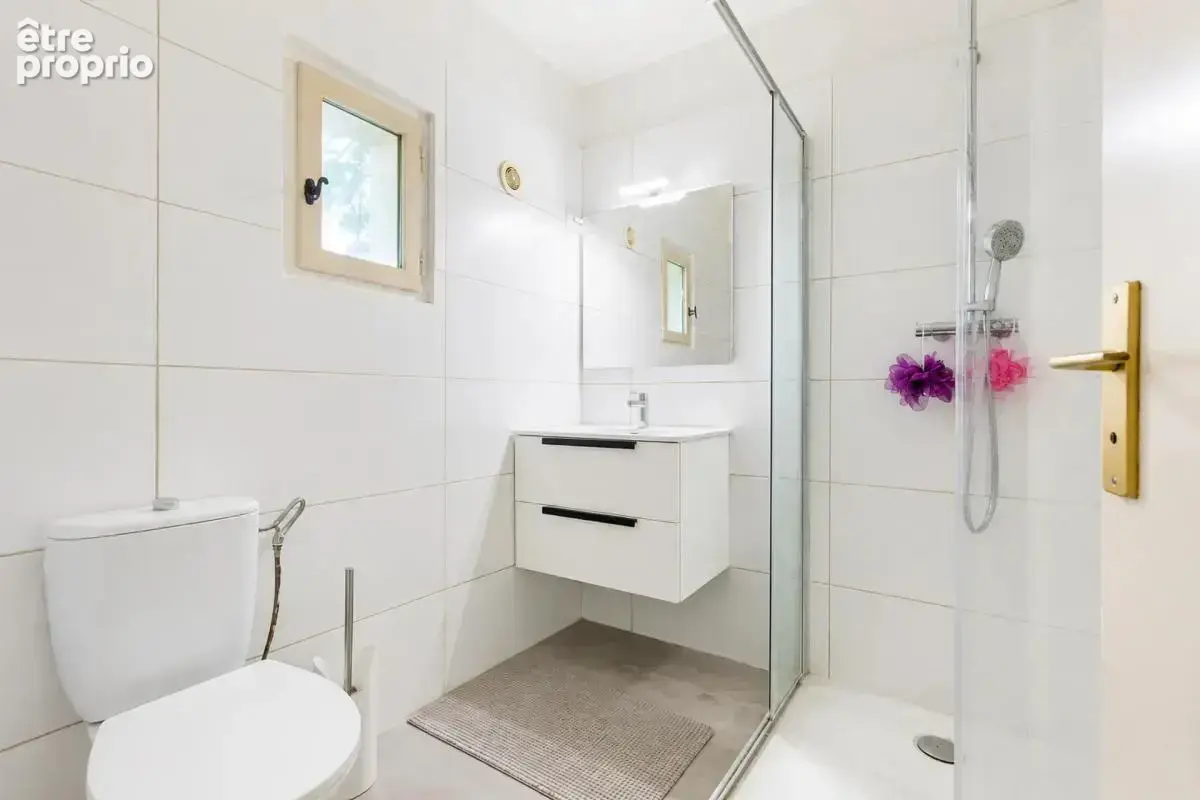 Maison de 4 pièces de 106 m² à L'Isle-sur-la-Sorgue - photo 11