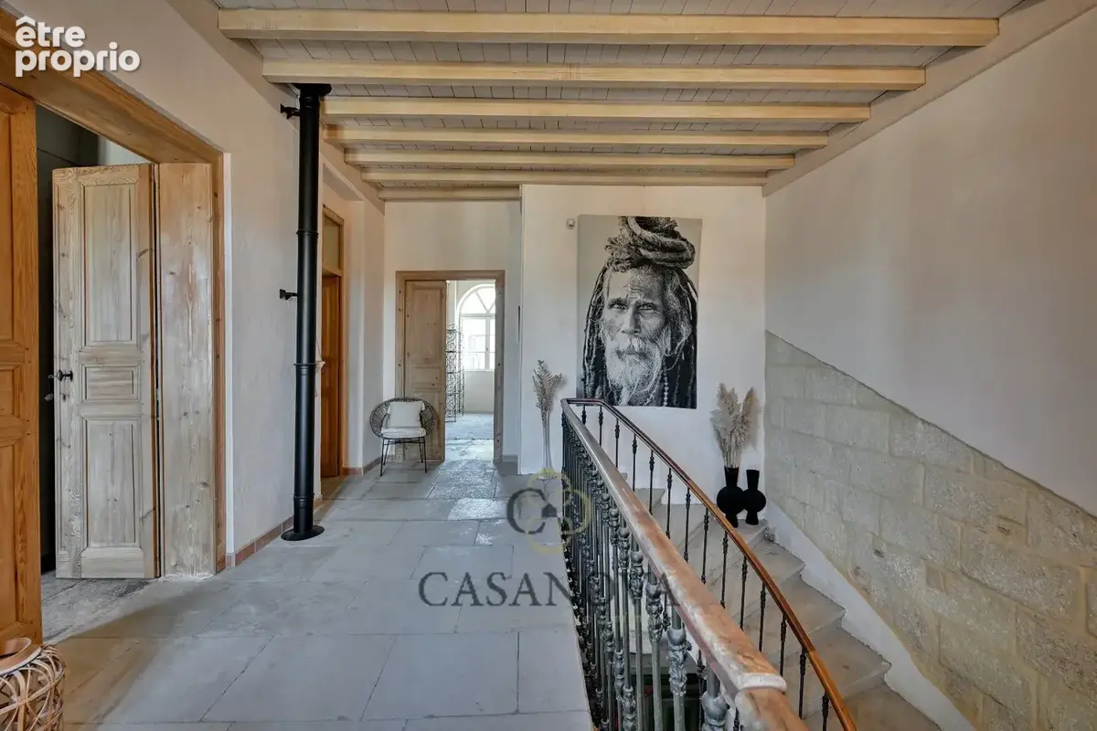 Maison de maitre 385 m² avec 7 chambres, piscine et potentiel d'aménagement - photo 7