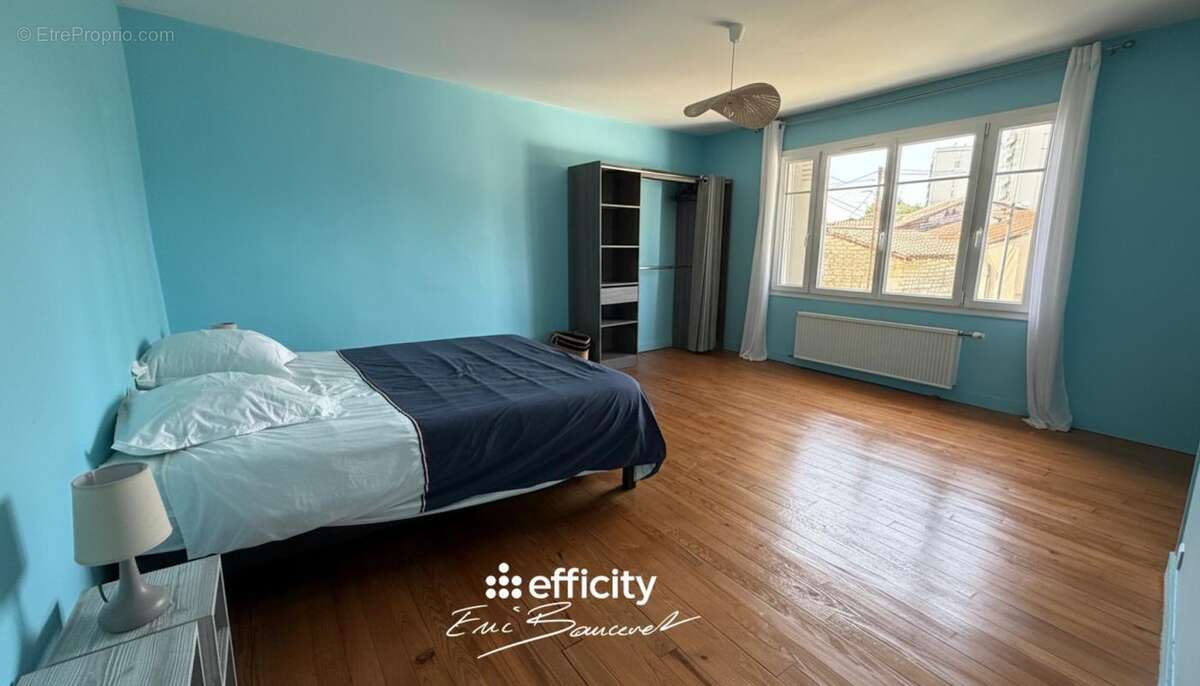 Maison 110 m² à Niort  - photo 18