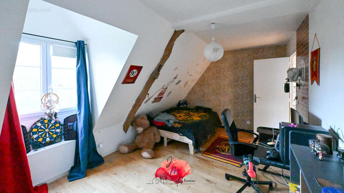 Maison à PIERREFIQUES