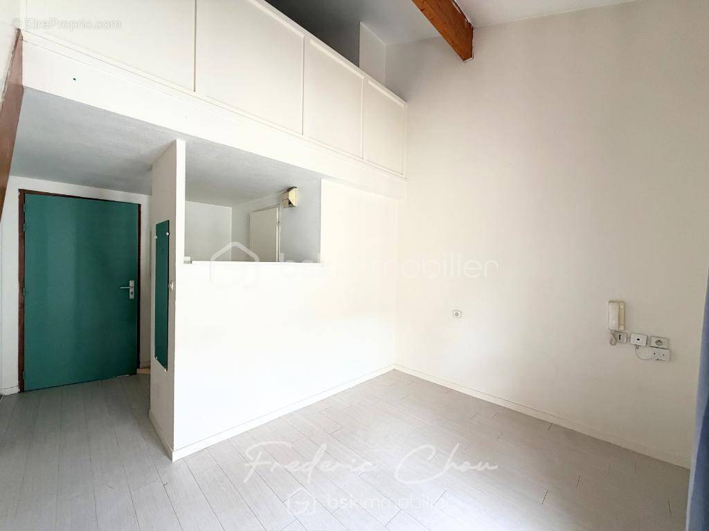Appartement à BUSSY-SAINT-GEORGES