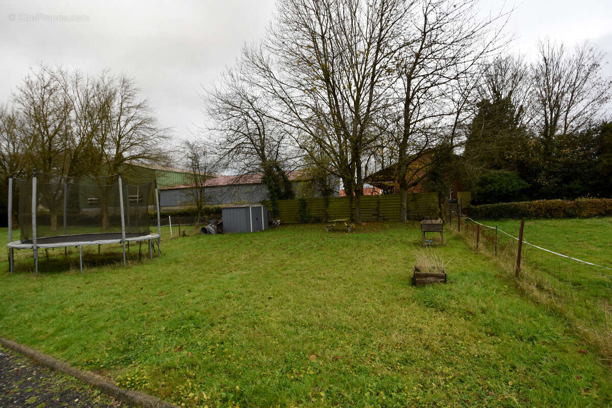 Appartement à VILLERS-BOCAGE