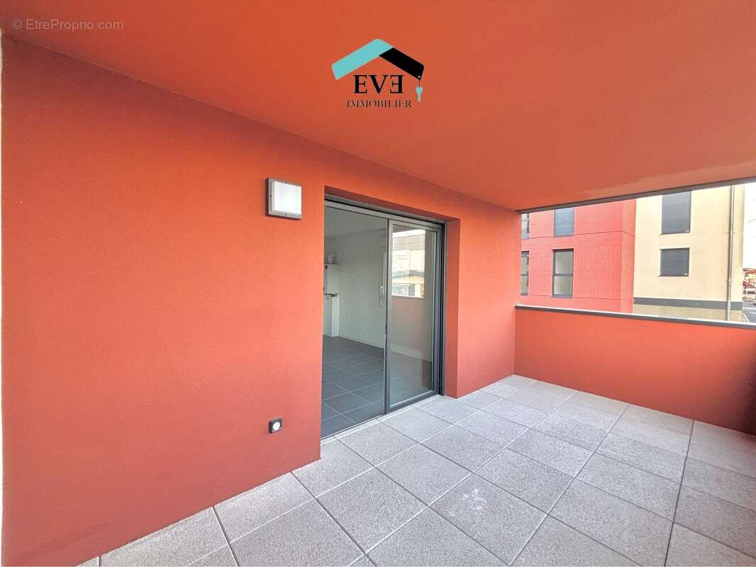 Appartement à PONT-DE-CHERUY