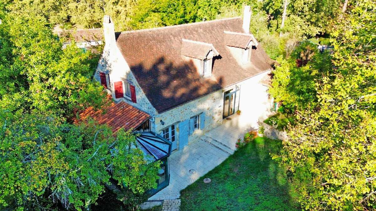 Maison à ISSAC