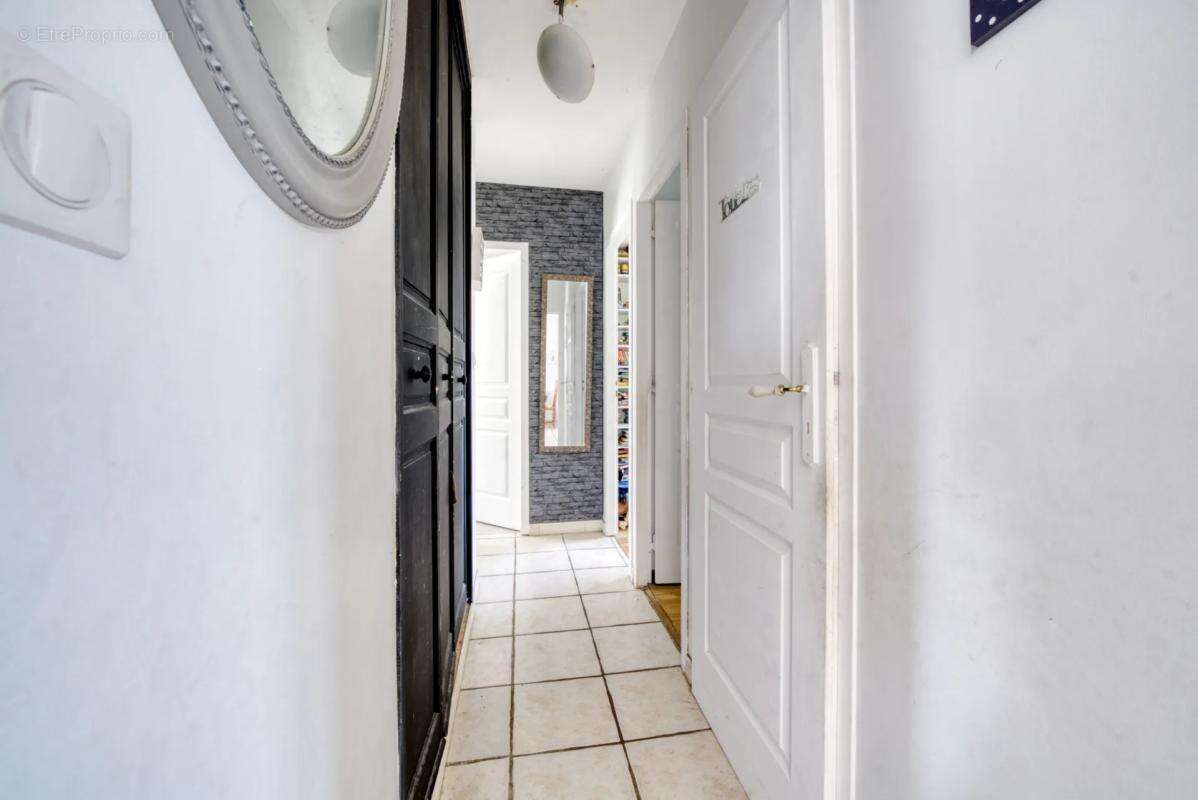 Maison à YVES