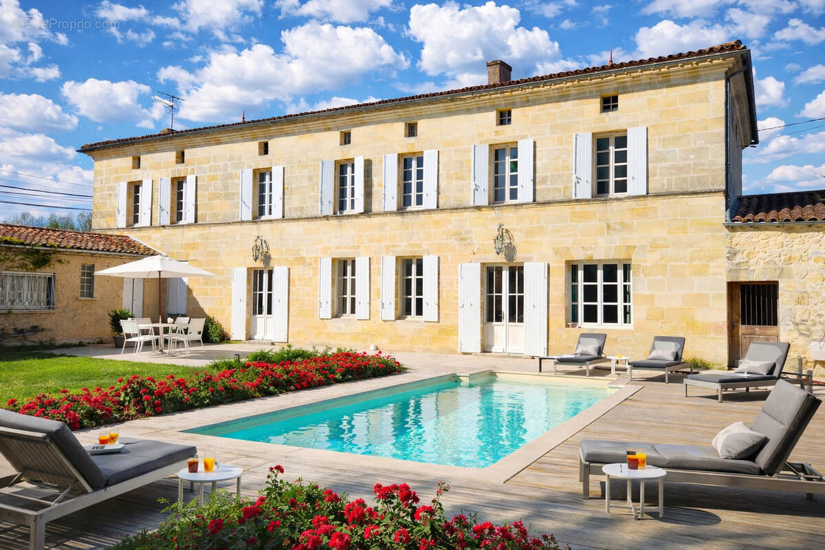 Maison à SAINT-ANDRE-DE-CUBZAC