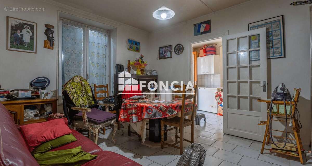 Maison t4 grigny village avec grange sur terrain de 837 m2 - photo 11