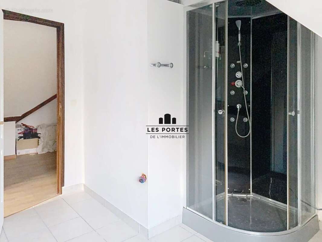 Maison à MALESHERBES