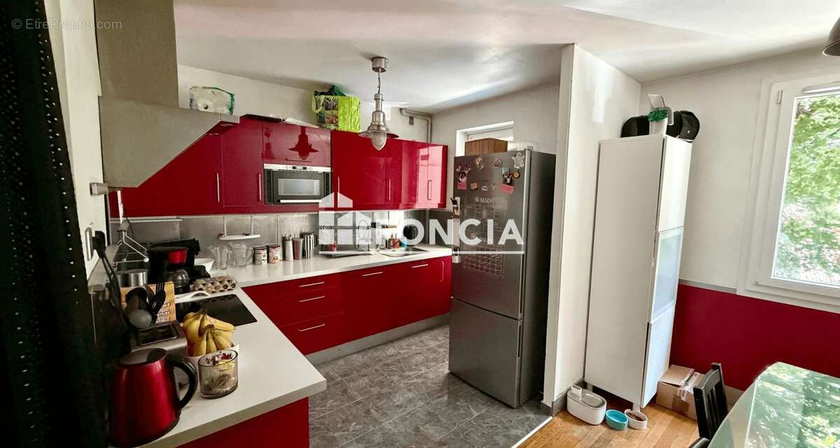Appartement à BOURG-LA-REINE
