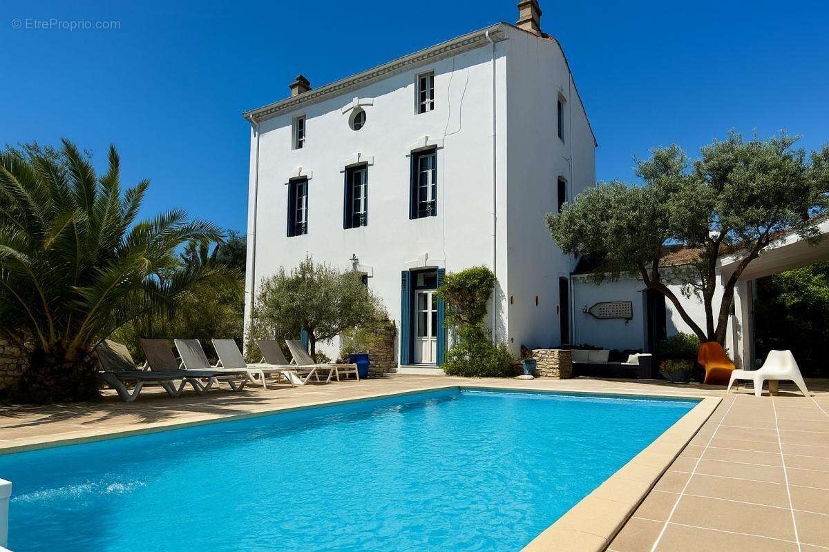 Maison à LEZIGNAN-CORBIERES