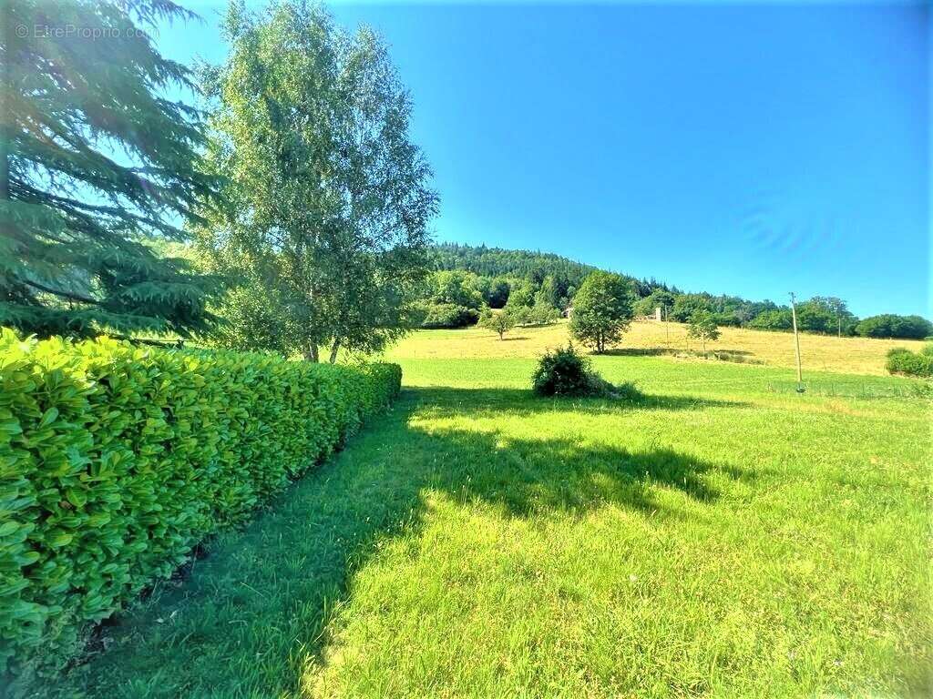 Terrain à ANNECY-LE-VIEUX
