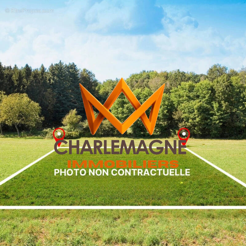 Terrain à PETIT-BOURG