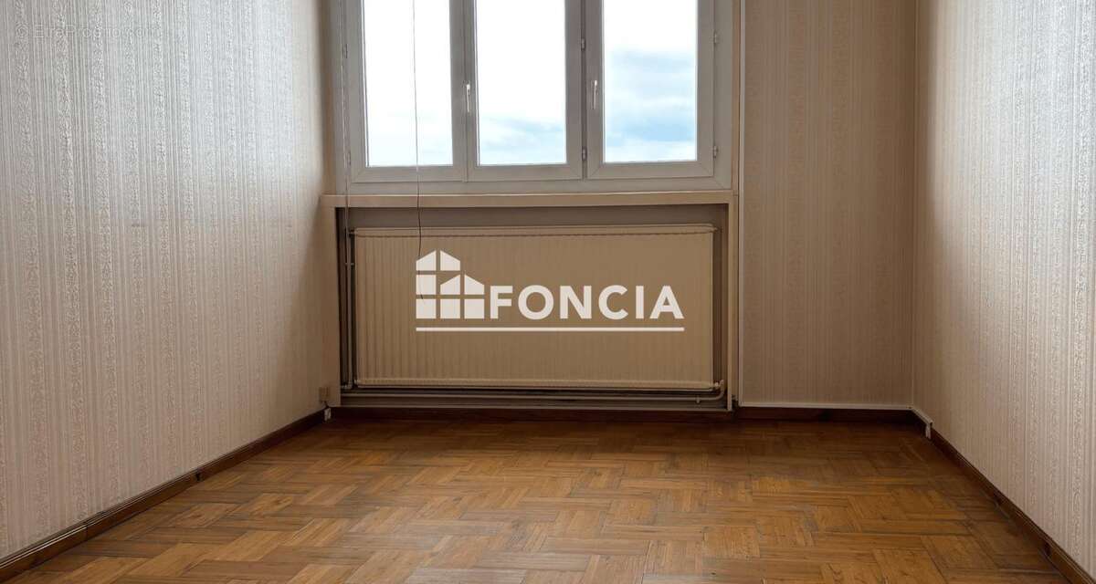 Appartement à PONTOISE