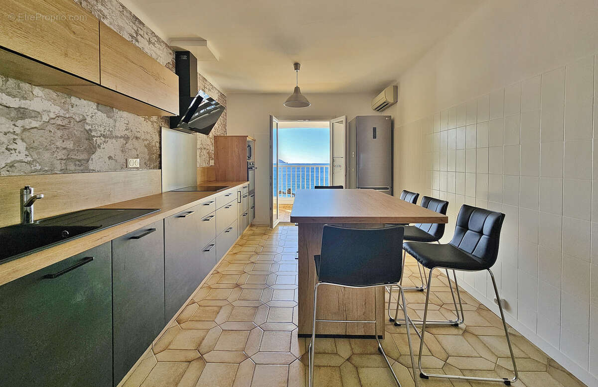 30 minutes d'AJACCIO - Immeuble de 6 appartements pieds dans l'eau - photo 25