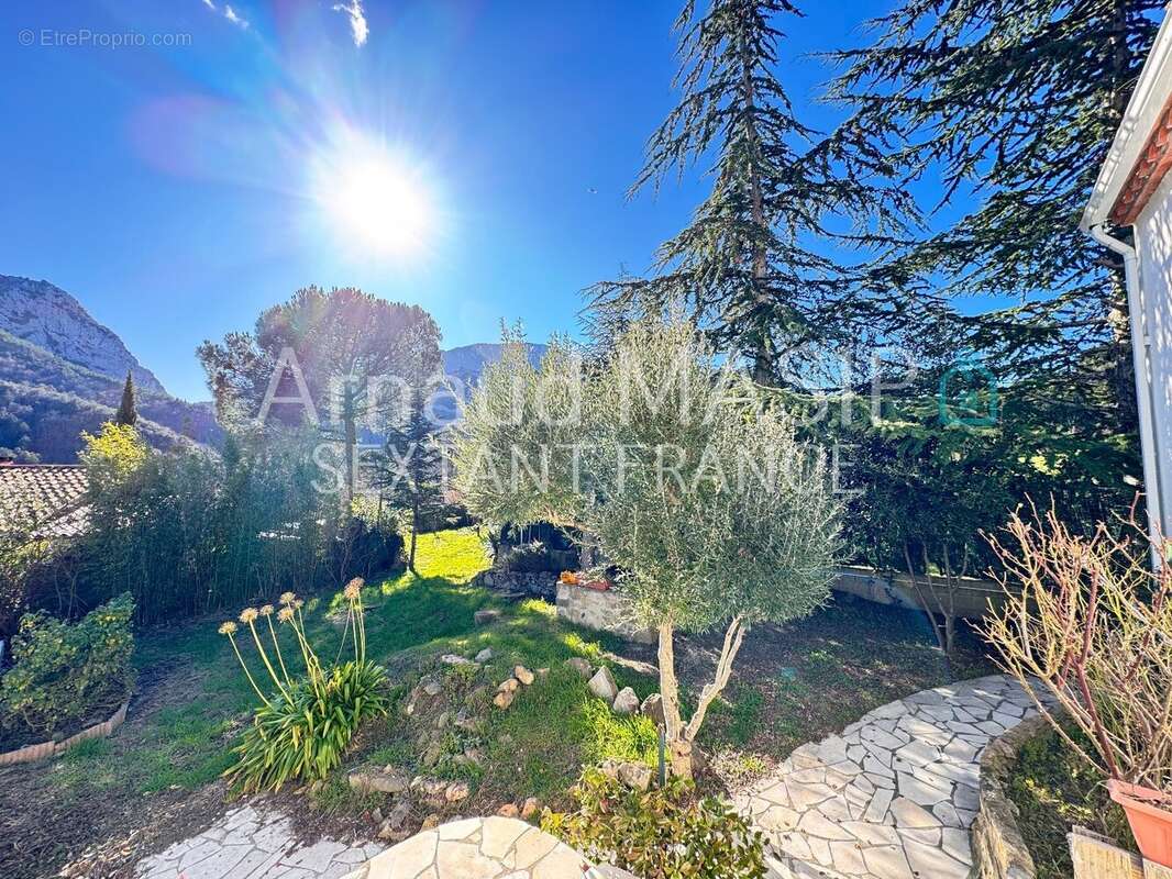 Maison à PUILAURENS