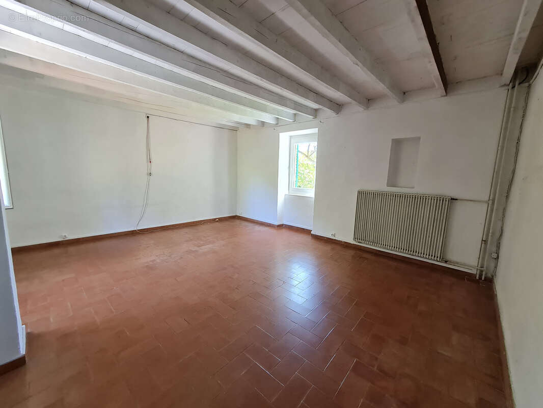 Maison à GENERARGUES